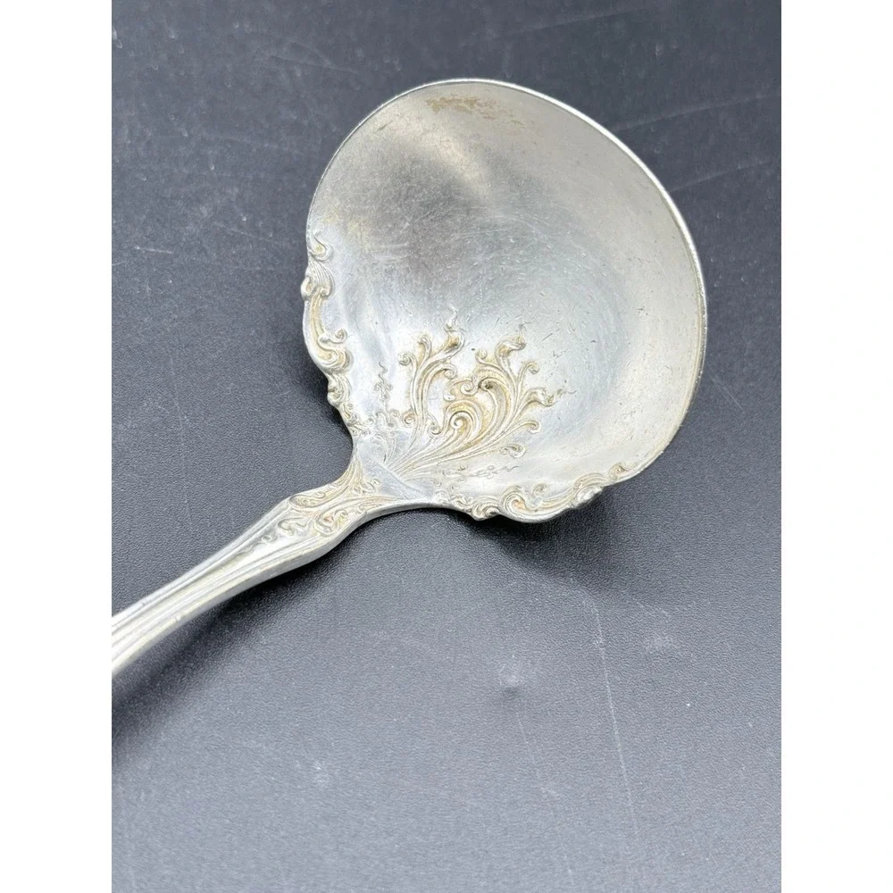 INTERNATIONAL/ROGERS & HAMILTON TUDOR SILVER PLATE GRAVY LADLE SERVING SPOON  7